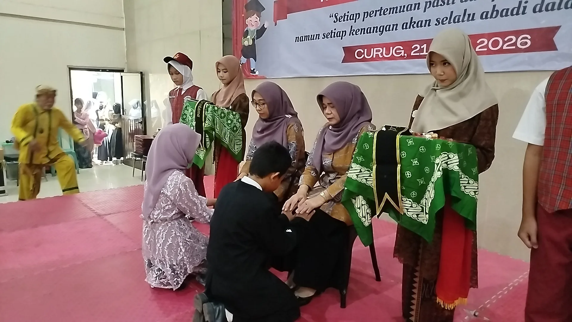 Momen Haru Pelepasan Siswa Kelas 6 SDN Kadu 1, Bersiap Menuju Jenjang SMP